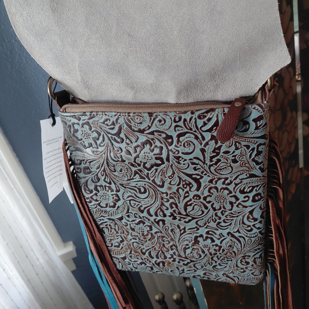 NWT Myra Conceal And Carry Bag Hand Embossed, Handmade, Genuine Leather - Picture 11 of 14